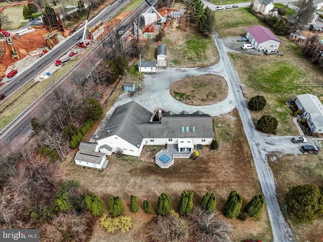 26 SAPPHIRE LN, Mohnton, PA 19540