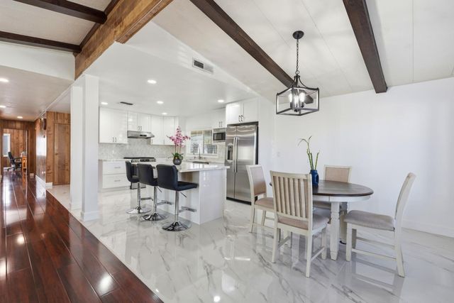 403 Chateau La Salle 403, San Jose, CA 95111