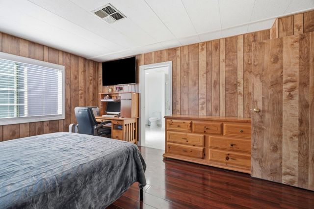 403 Chateau La Salle 403, San Jose, CA 95111