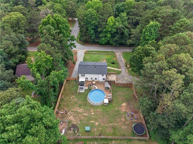 110 E Knight Drive, Carrollton, GA 30116