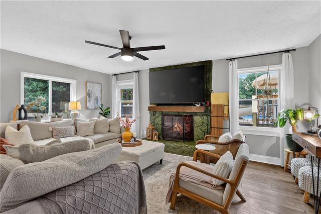110 E Knight Drive, Carrollton, GA 30116