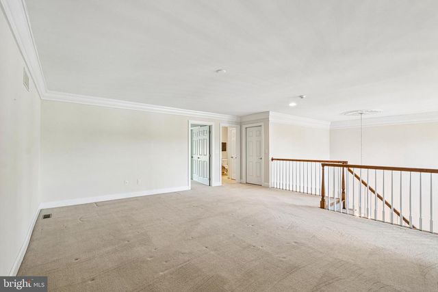 112 SARAZEN DR, Moorestown, NJ 08057