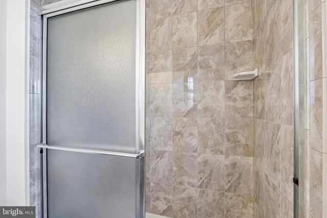 112 SARAZEN DR, Moorestown, NJ 08057