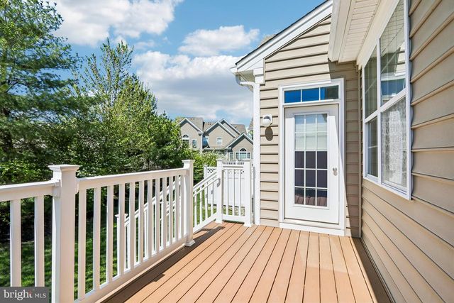 112 SARAZEN DR, Moorestown, NJ 08057