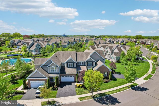 112 SARAZEN DR, Moorestown, NJ 08057