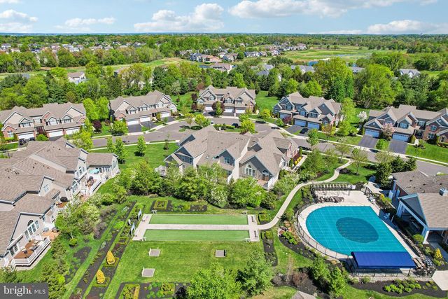 112 SARAZEN DR, Moorestown, NJ 08057