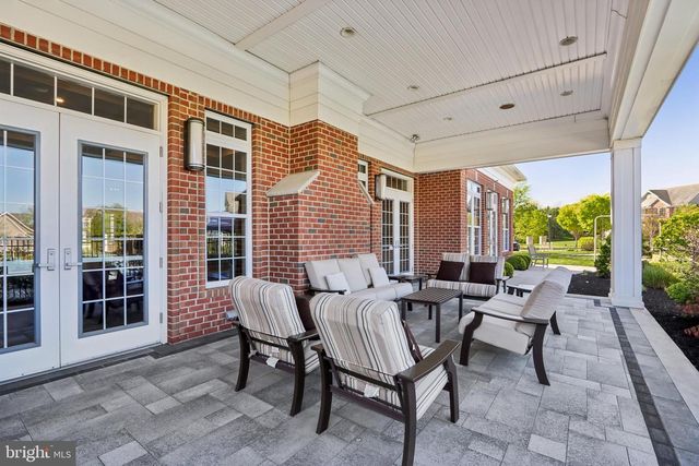 112 SARAZEN DR, Moorestown, NJ 08057