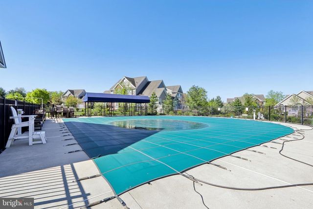 112 SARAZEN DR, Moorestown, NJ 08057