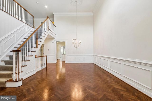 112 SARAZEN DR, Moorestown, NJ 08057