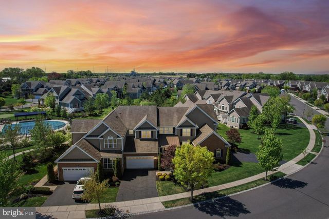 112 SARAZEN DR, Moorestown, NJ 08057