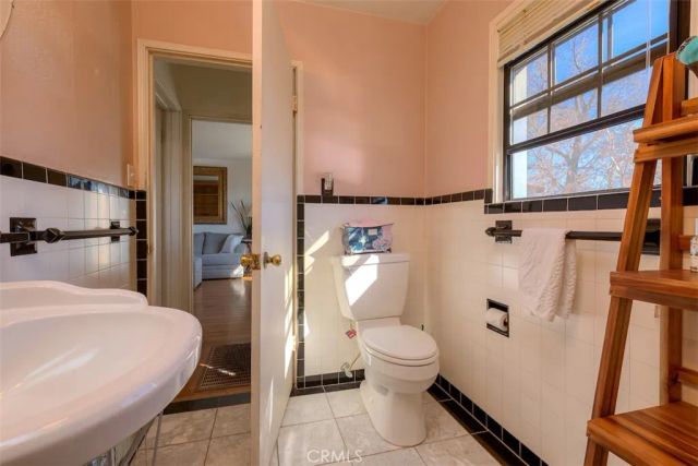 2454 Oro Quincy, Oroville, CA 95966