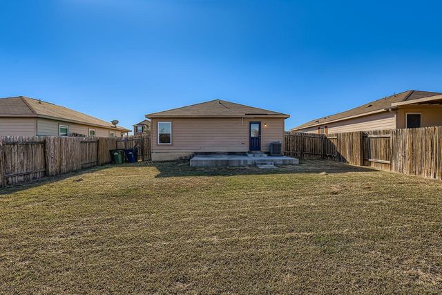 232 Millers LOOP, Jarrell, TX 76537
