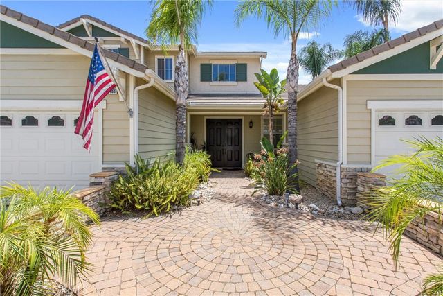 30183 Frontera Del Sur, Highland, CA 92346