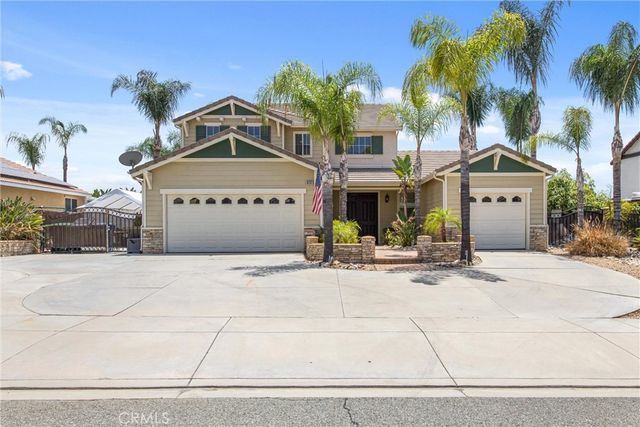 30183 Frontera Del Sur, Highland, CA 92346