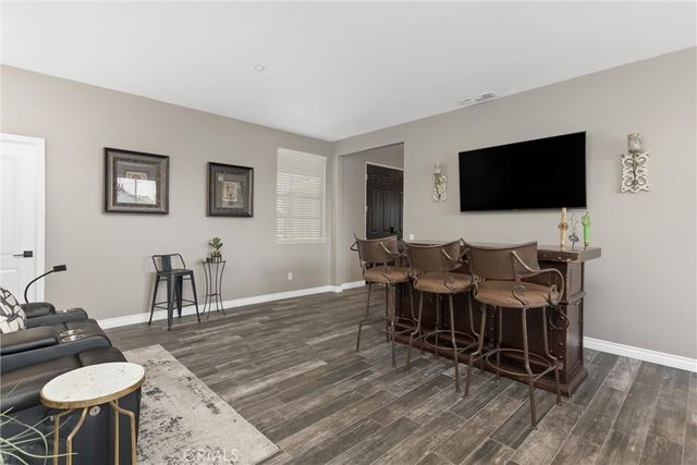 30183 Frontera Del Sur, Highland, CA 92346