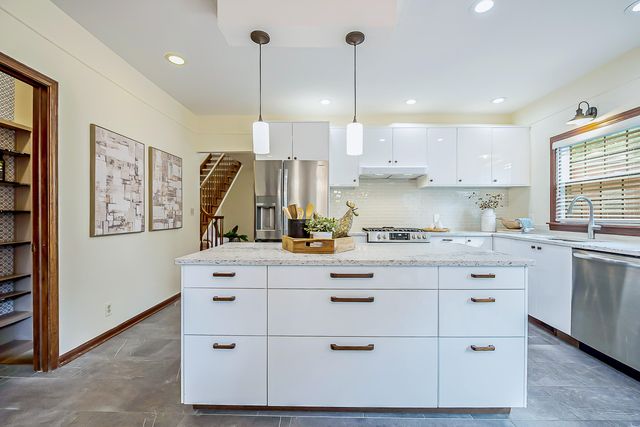 327 N Ann Arbor Street, Saline City, MI 48176
