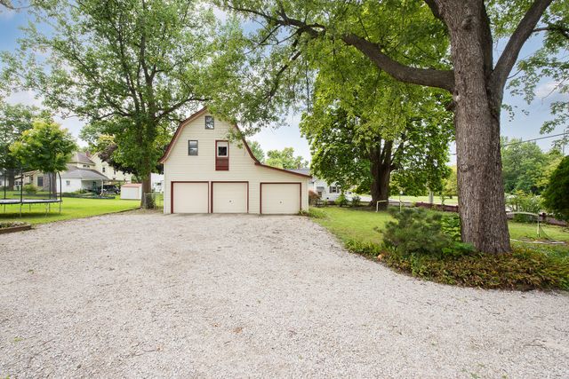 327 N Ann Arbor Street, Saline City, MI 48176