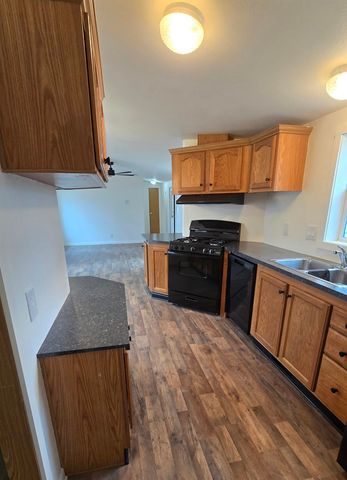 11 Boanza Drive, Concord, NH 03303