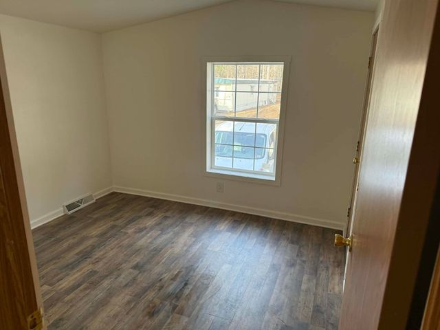 11 Boanza Drive, Concord, NH 03303