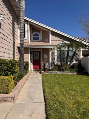 7707 Newcastle Court, Highland, CA 92346