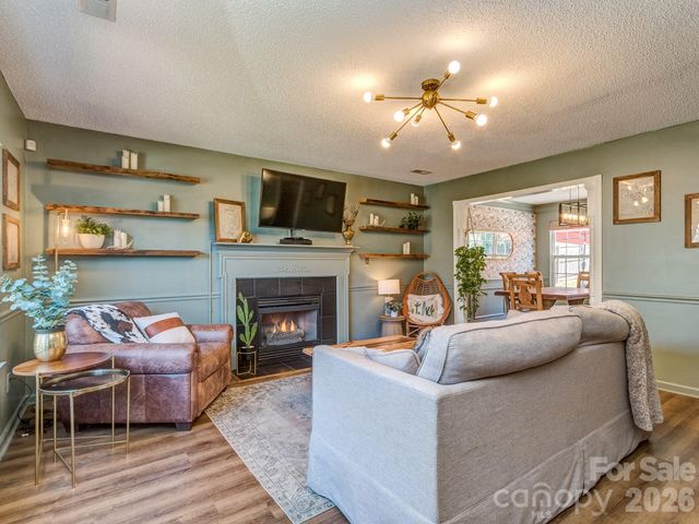 1512 Hollythorne Drive, Rock Hill, SC 29732