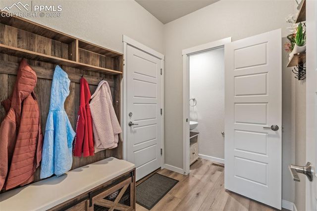 10471 Finn Drive, Colorado Springs, CO 80924
