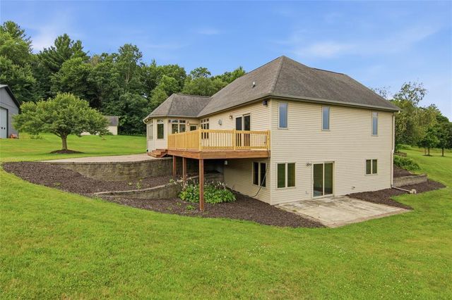 W860 Cedar Road, Eau Claire, WI 54701