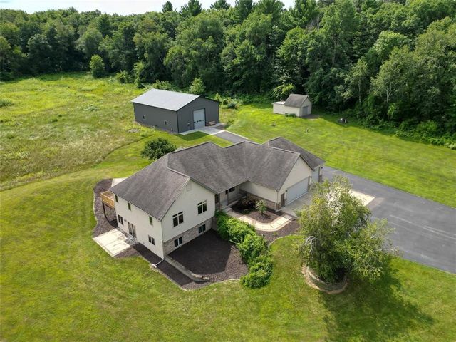 W860 Cedar Road, Eau Claire, WI 54701