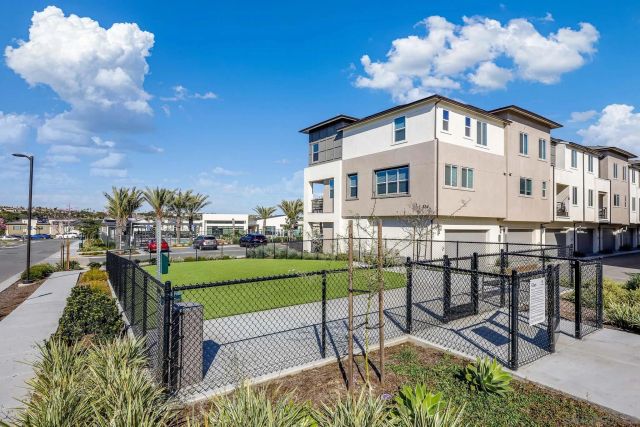 766 Jilian St 2, Chula Vista, CA 91911