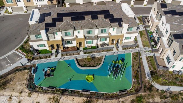 766 Jilian St 2, Chula Vista, CA 91911