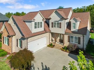 641 Weyburn Drive NW, Concord, NC 28027