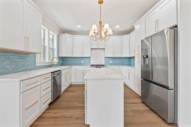 196 Brown Pelican Loop, Pawleys Island, SC 29585