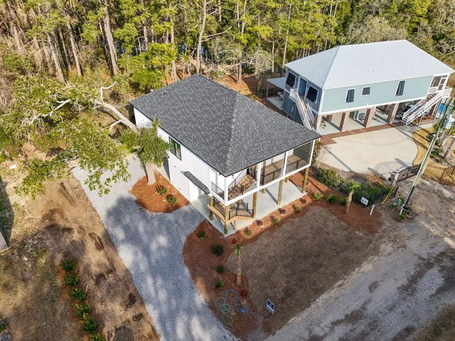 196 Brown Pelican Loop, Pawleys Island, SC 29585