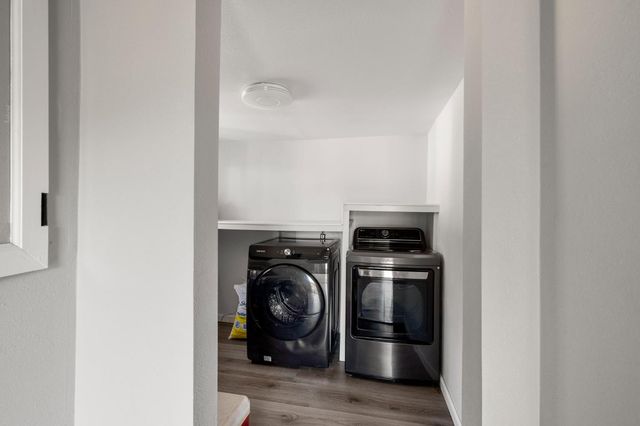 716 Railroad Flat Rd, Mokelumne Hill, CA 95245