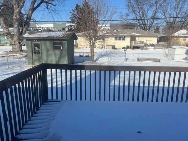 1415 Burke Avenue W, Roseville, MN 55113