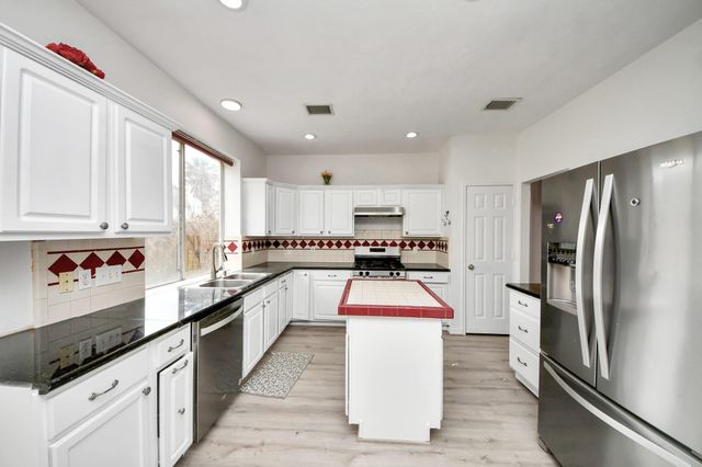 1802 Diamond Brook Drive, Houston, TX 77062