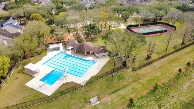 1802 Diamond Brook Drive, Houston, TX 77062