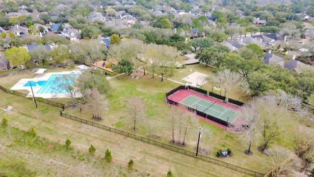 1802 Diamond Brook Drive, Houston, TX 77062