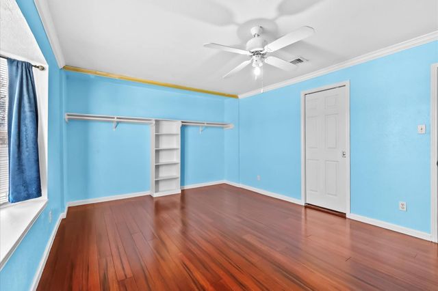 1025 Willow Oaks Circle, Pasadena, TX 77506