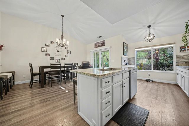 155 Hillside, Jackson, CA 95642