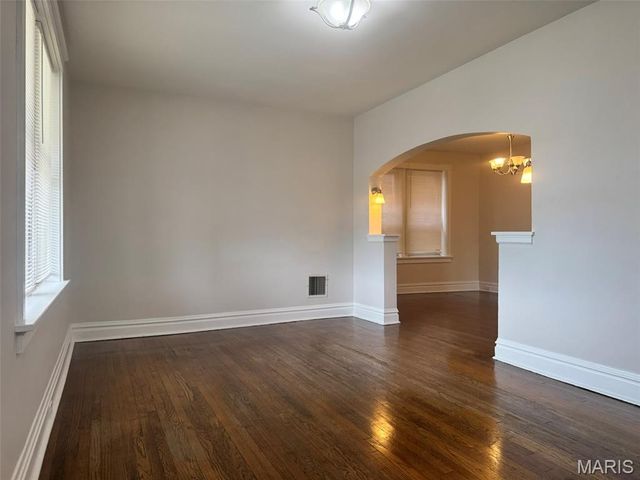 4215 Gannett Street, St Louis, MO 63116