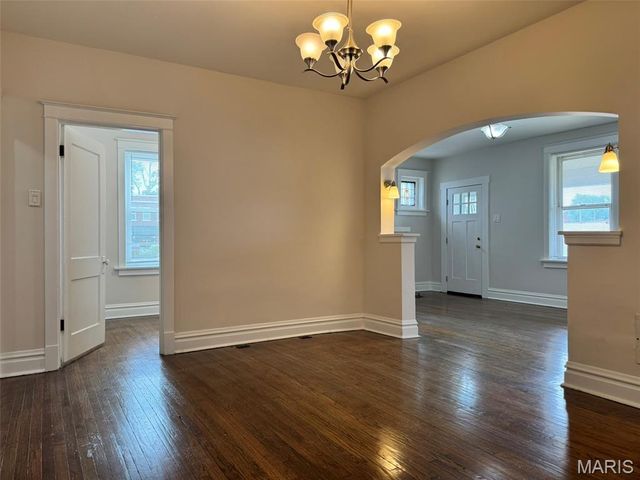 4215 Gannett Street, St Louis, MO 63116