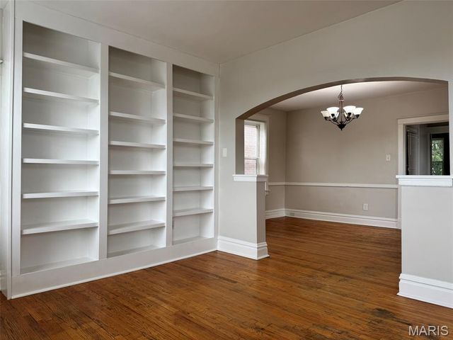 4215 Gannett Street, St Louis, MO 63116
