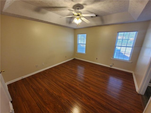 5450 Twin Lakes Drive, Atlanta, GA 30349