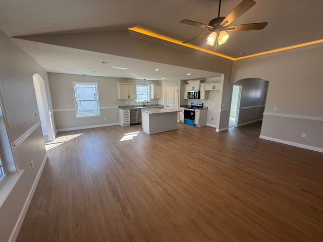 552 Adventure Isla Way, Campobello, SC 29322