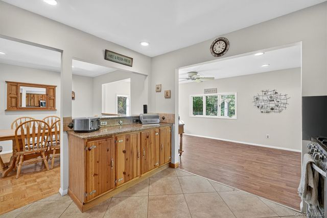 22 Parkside Drive, Congers, NY 10920