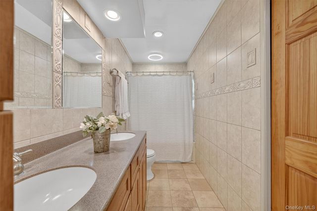 22 Parkside Drive, Congers, NY 10920