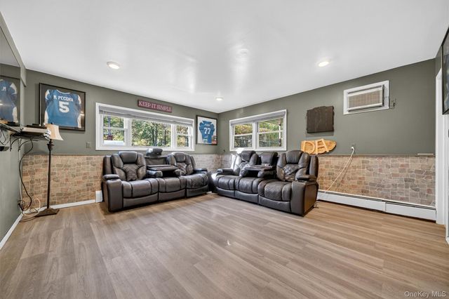 22 Parkside Drive, Congers, NY 10920