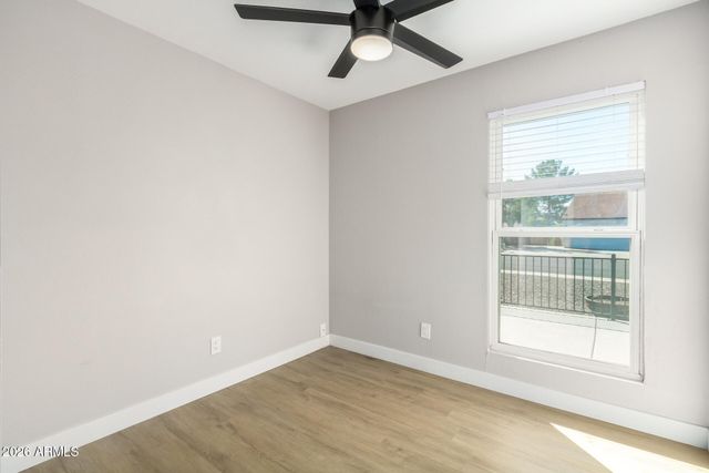 6534 W GRANDVIEW Road, Glendale, AZ 85306