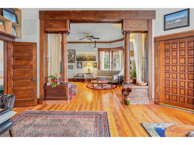 220 W 4th St, Loveland, CO 80537